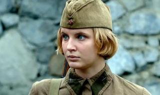 这里的黎明静悄悄主题曲